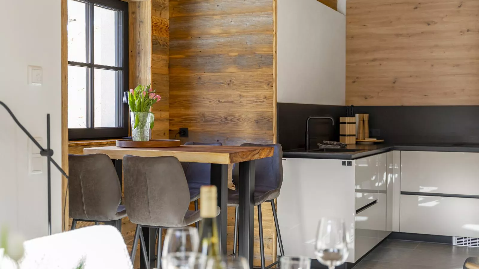 Haus am Hang-Dining room