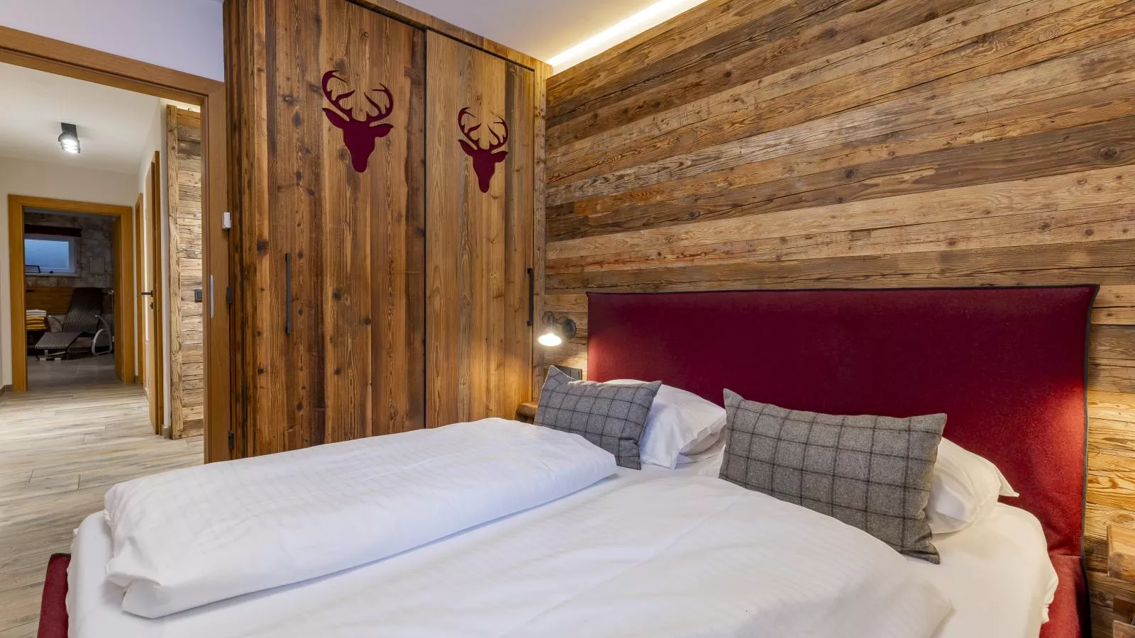 Schneeflocke Leogang-Schlafzimmer