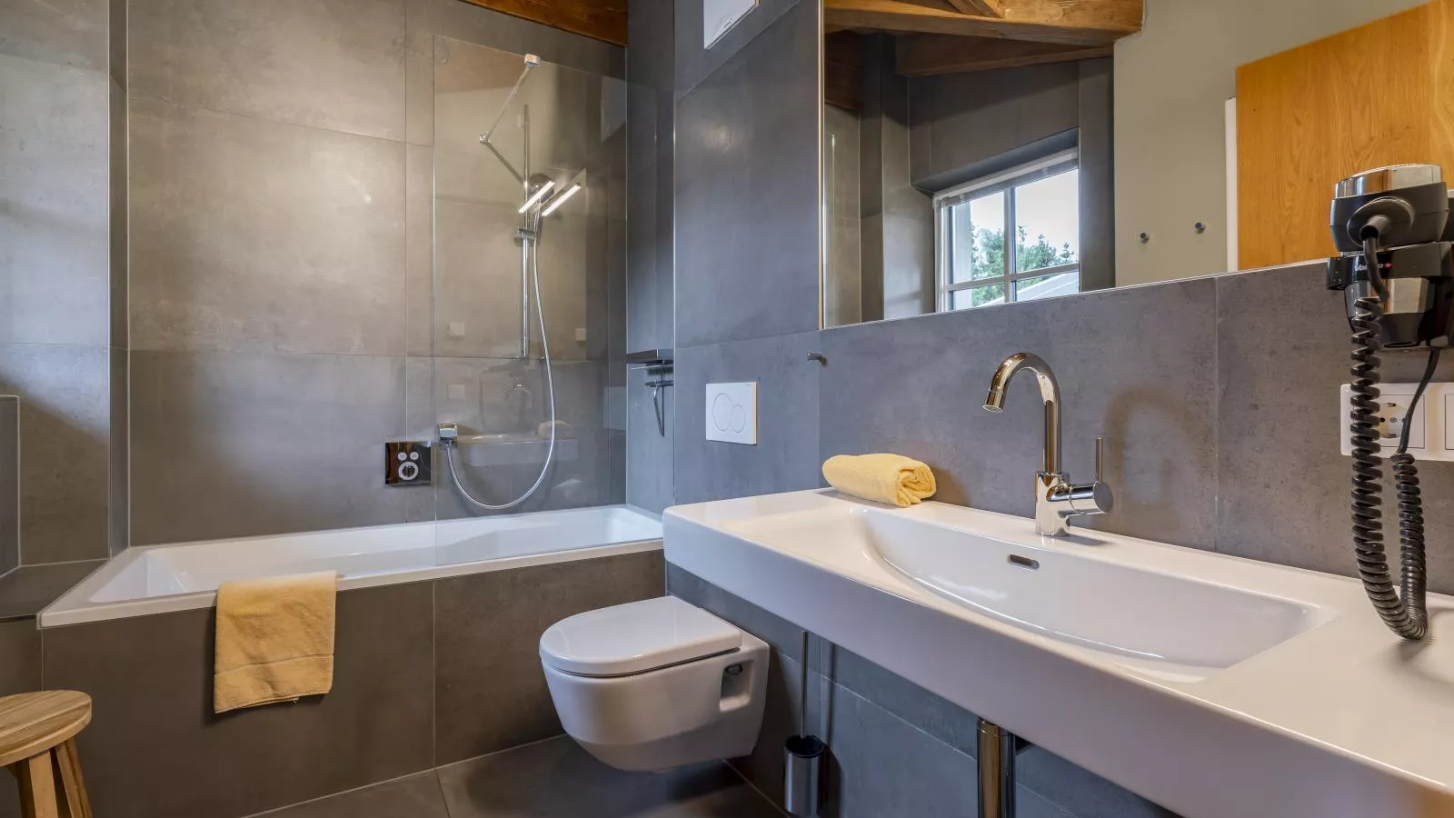 Schneeflocke Leogang-Badezimmer