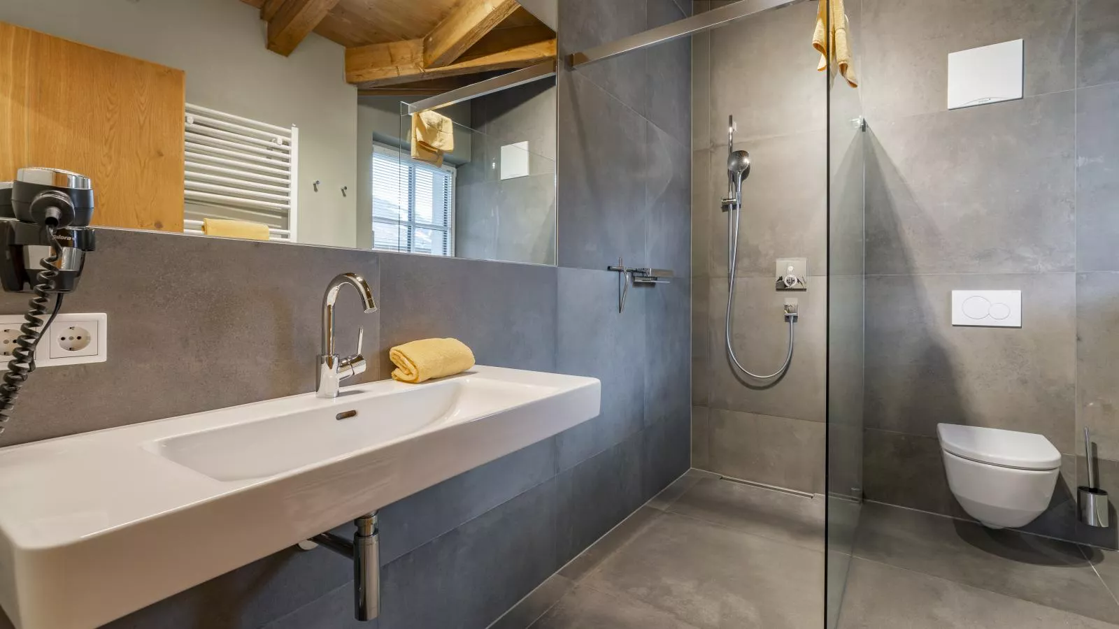 Schneeflocke Leogang-Badezimmer