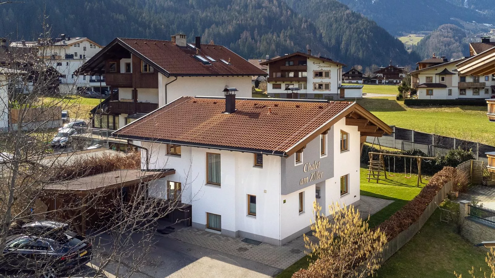 Am Ziller-Exterior summer
