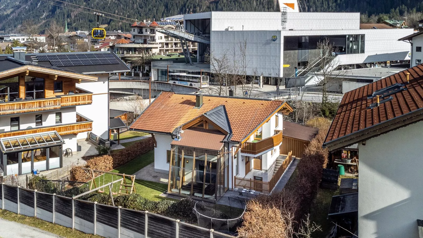 Am Ziller-Exterior winter