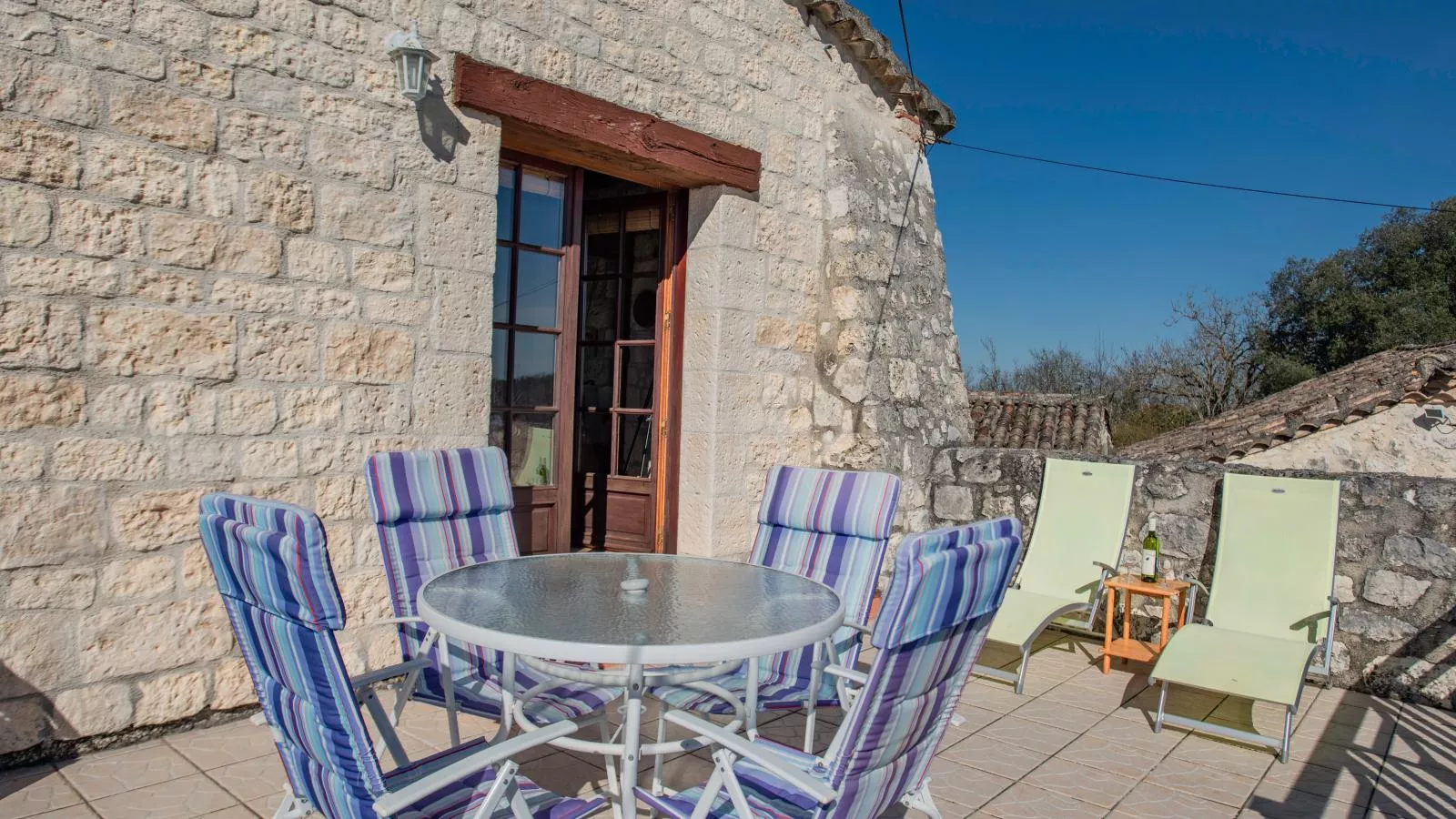 La Tour-Terrace balcony