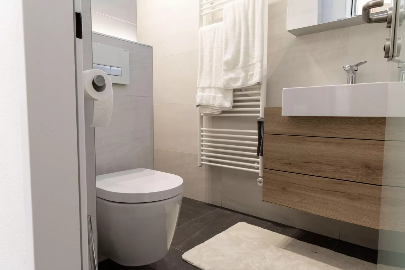 Kleines Kaiser Apartment-Bathroom