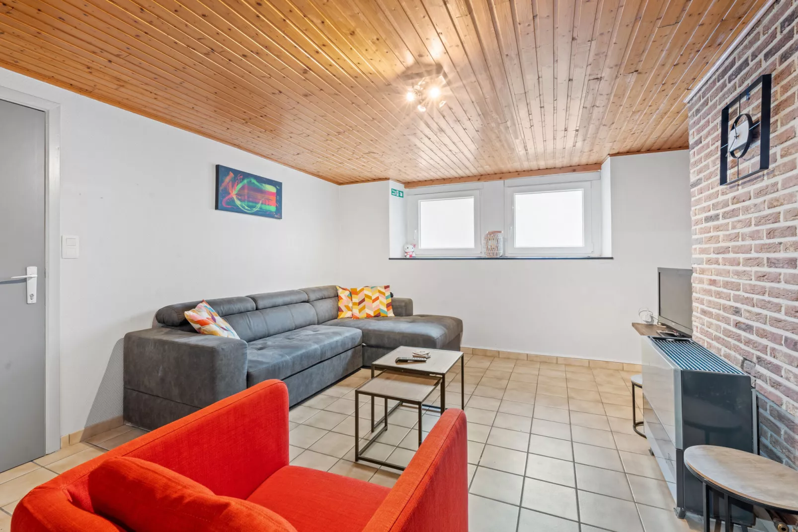 Onze Lieve Vrouw 6 001-Living room