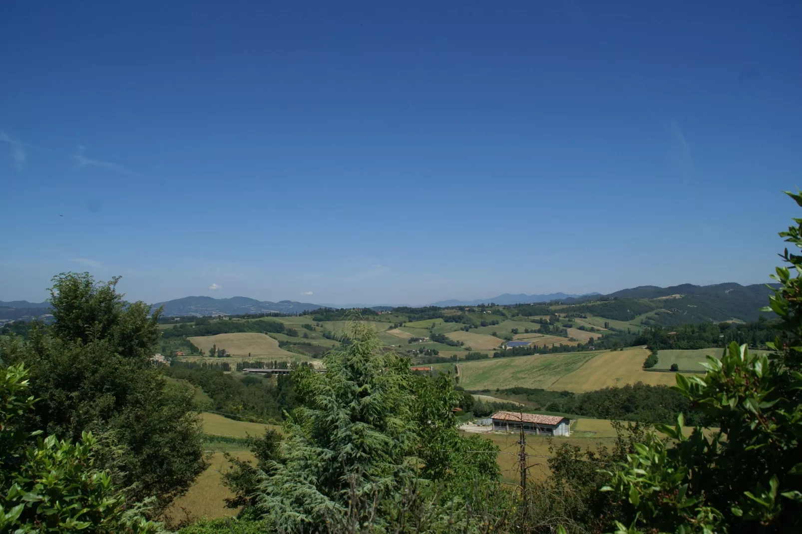 Podere Montone Fienile-Areas summer 1km