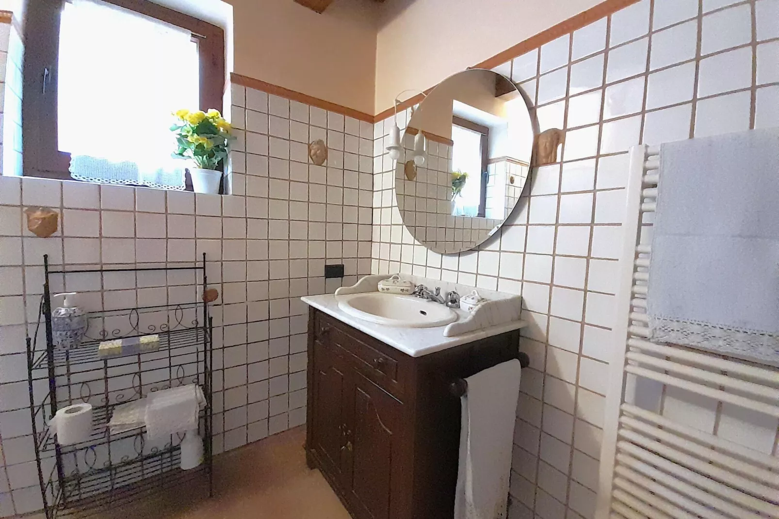 Villa Isabella-Bathroom
