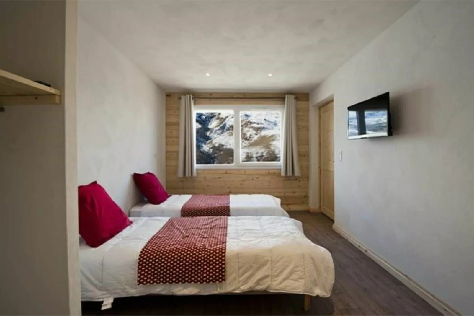 Chalet de Marie-Bedroom