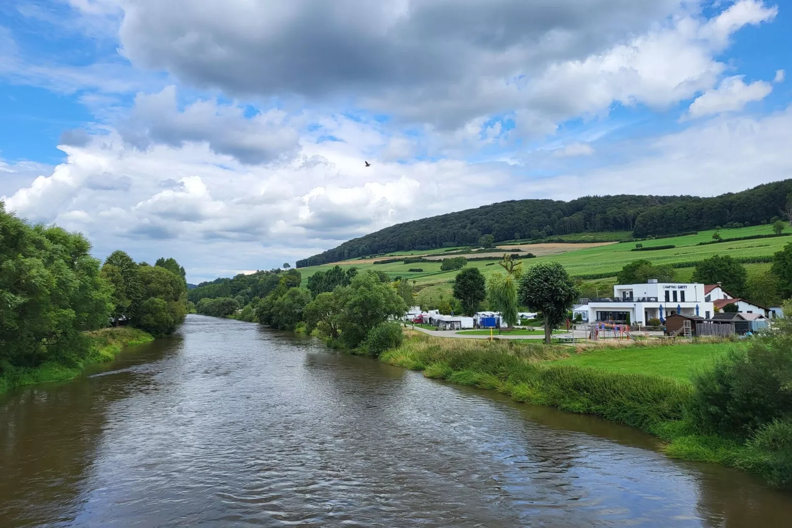 Camping Gritt 2-Gebiete Sommer 1 km