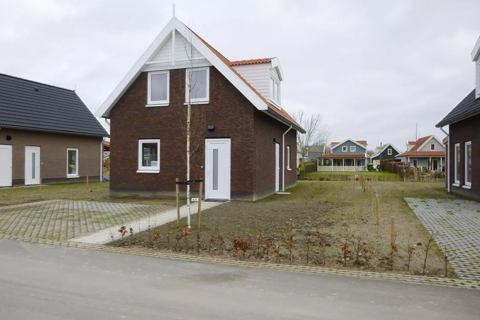 Strandloper 129-Exterior winter