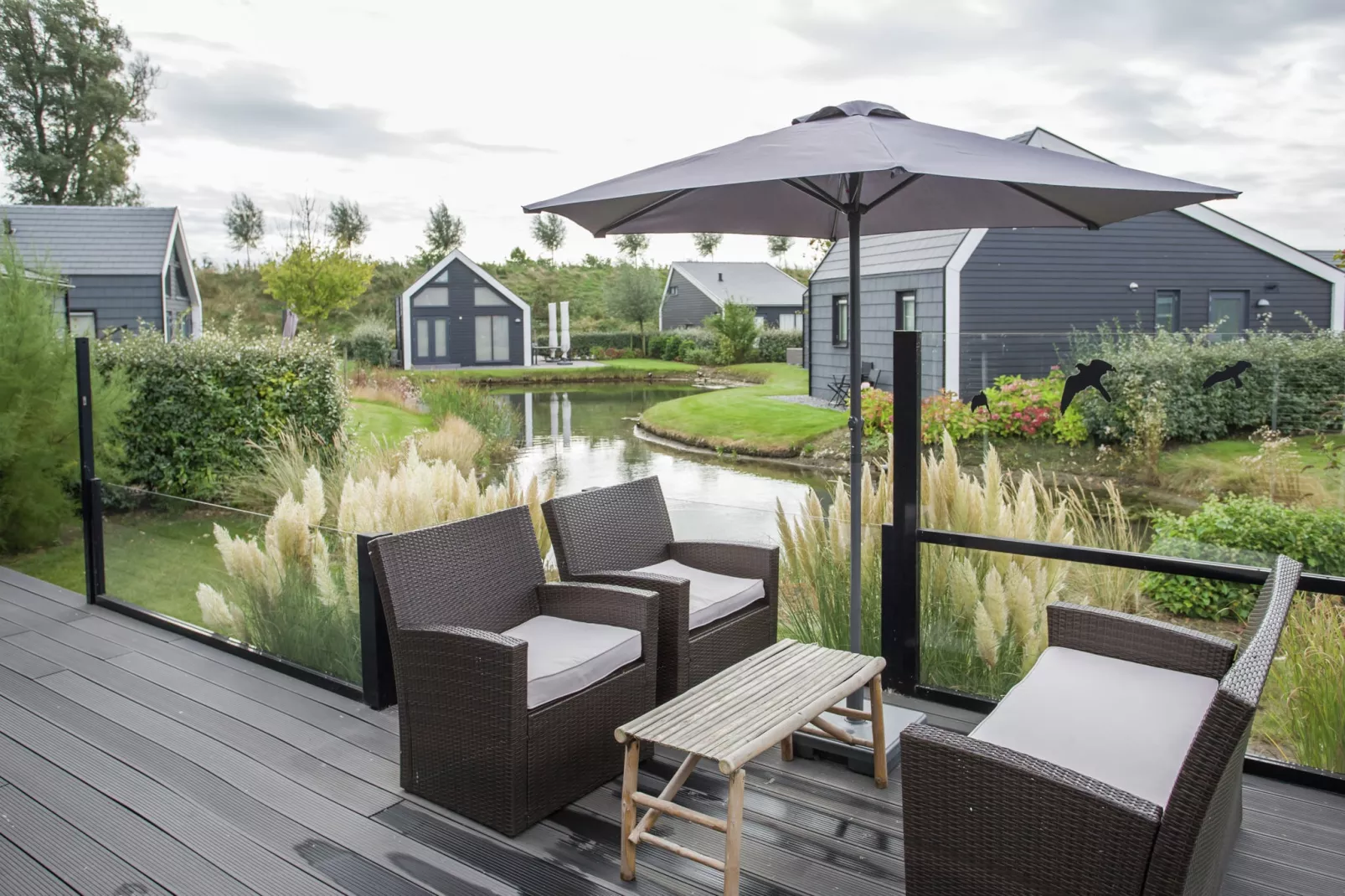 Charming Oosterschelde-Gardens summer