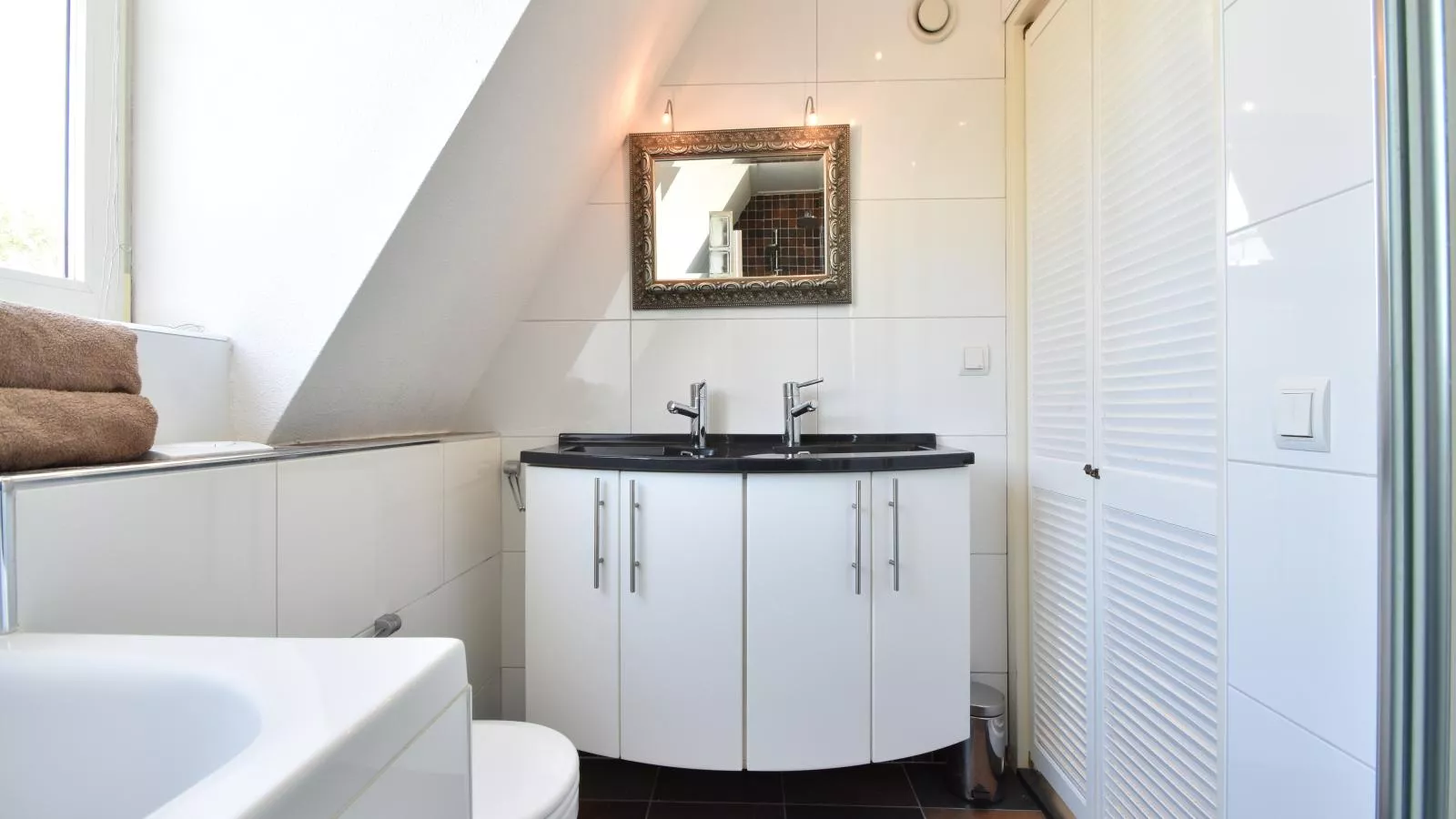 Villa Robinie-Bathroom