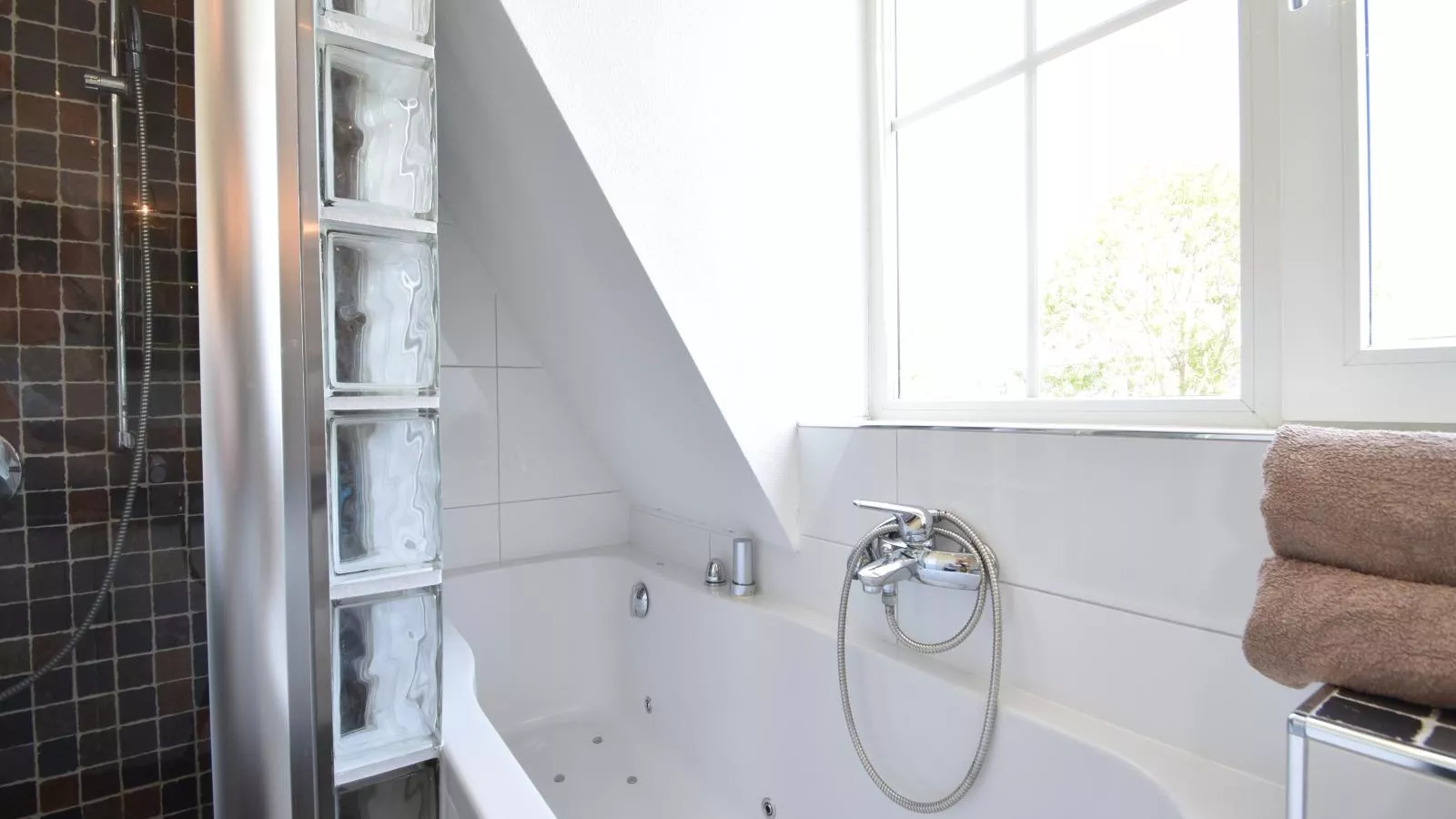 Villa Robinie-Bathroom