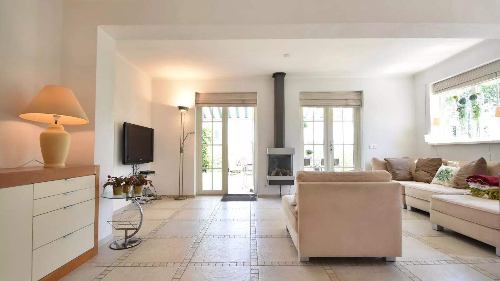Villa Robinie-Living room