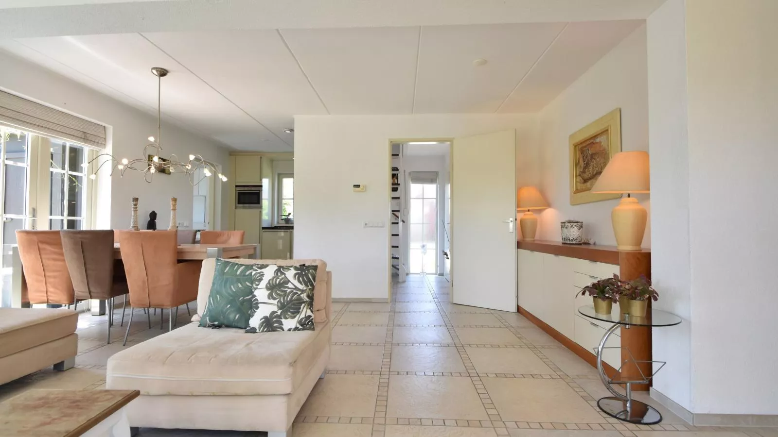 Villa Robinie-Living room
