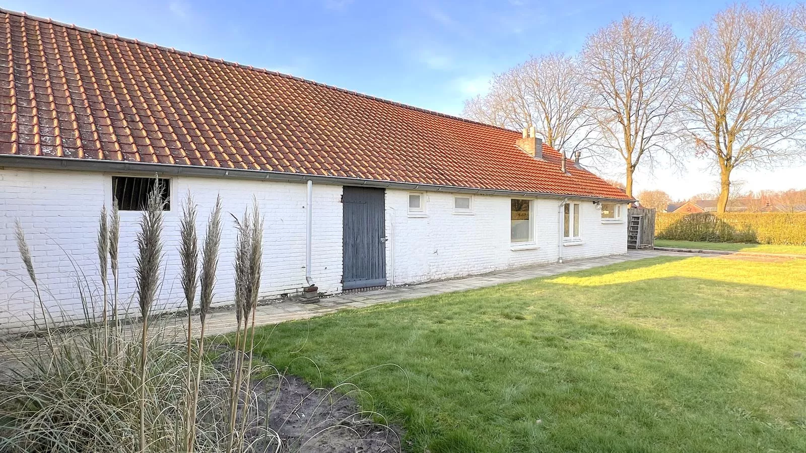 Achter de Vijf Linden-Exterior summer