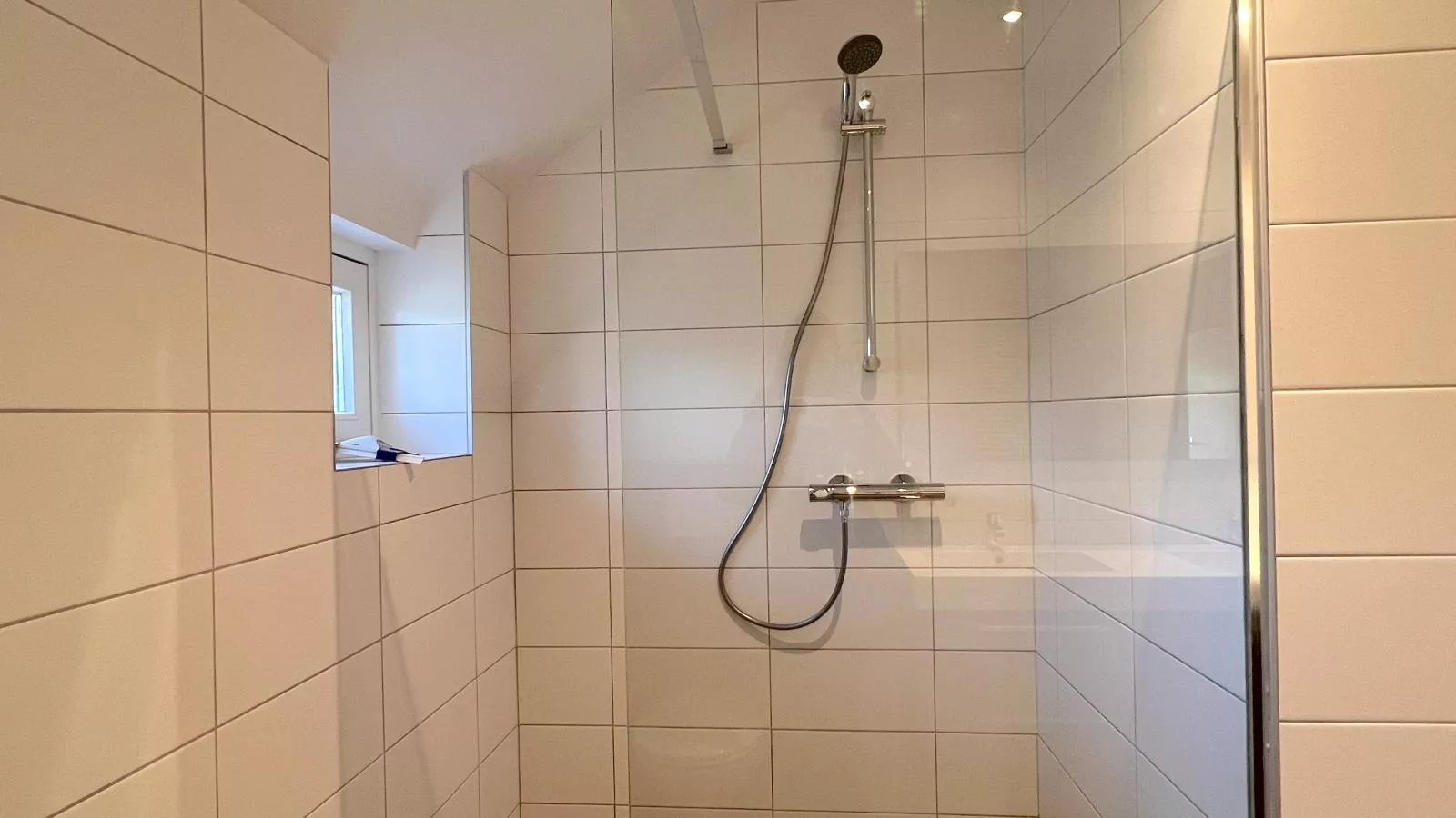 Achter de Vijf Linden-Bathroom