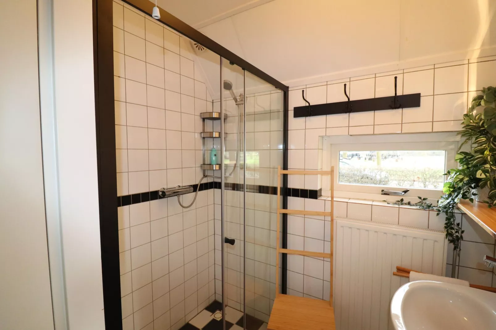 Boerderij De Wilgen-Bathroom