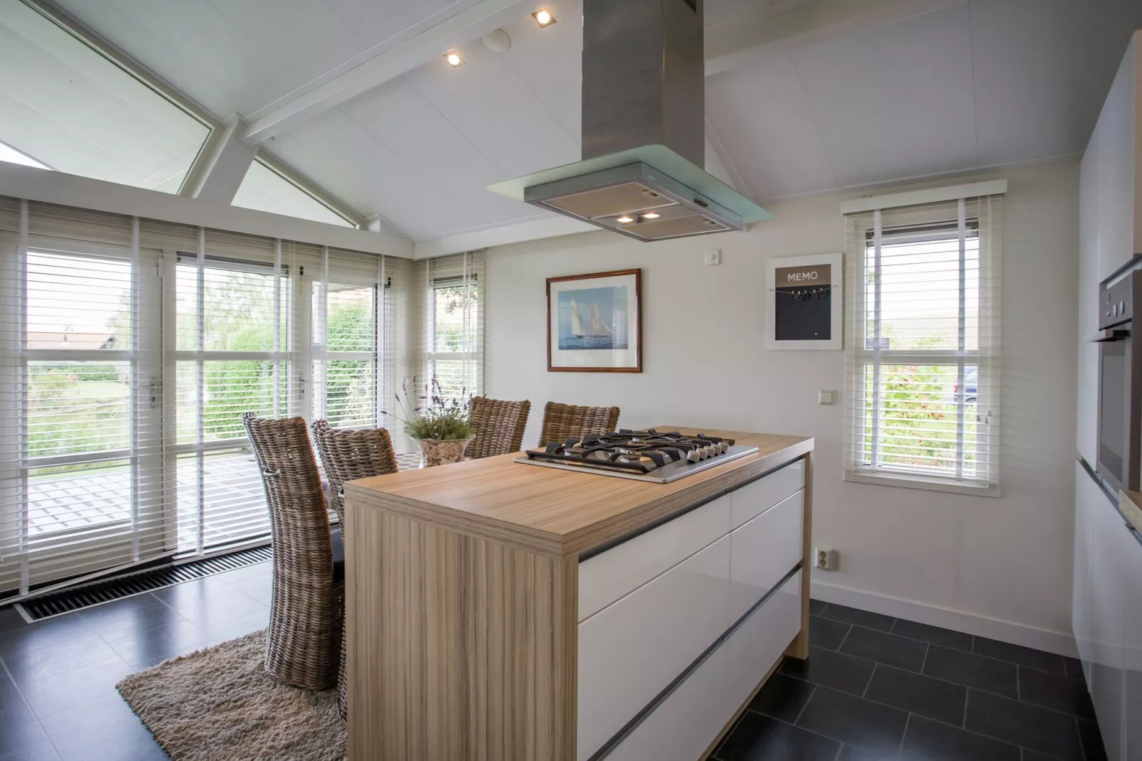 Charming Oosterschelde-Kitchen