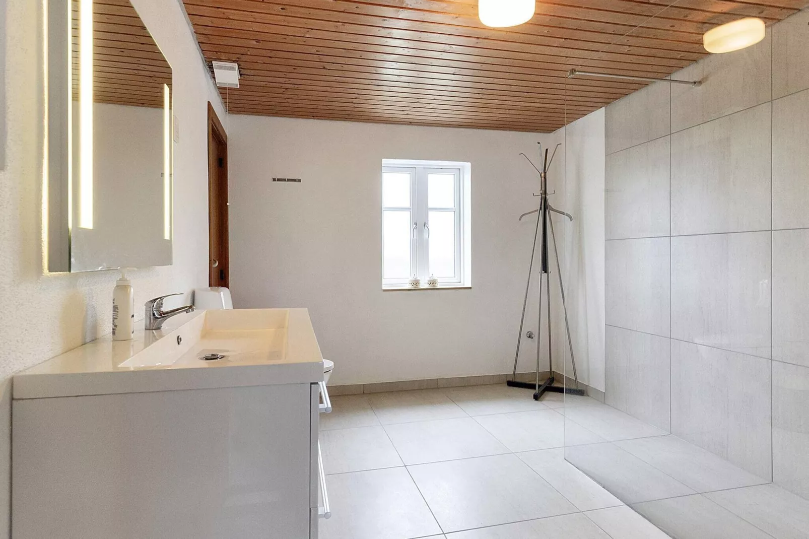 12 Personen Ferienhaus in Aabybro-Innen