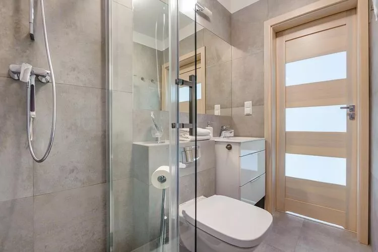 Apartament 6-os ul Zdrowia 3-5 Pobierowo-Bathroom