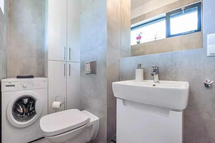 Apartament 6-os ul Zdrowia 3-5 Pobierowo-Bathroom