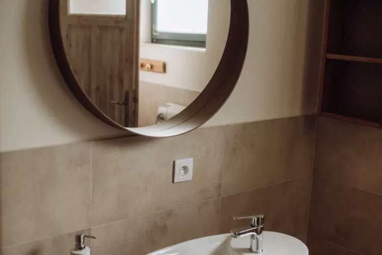 Apartament Żółty Gronowo-Bathroom