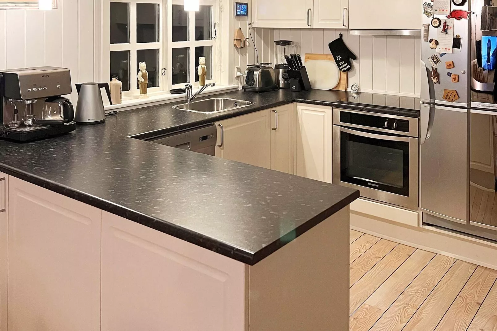 6 person holiday home in Thyholm-By Traum-Indoor