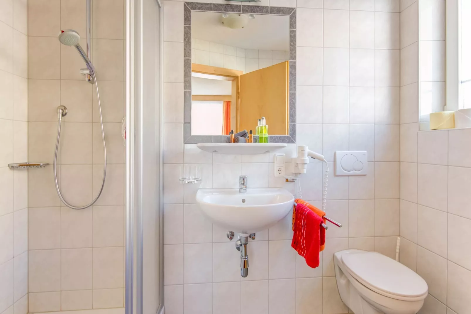 Appartment groß-Bathroom