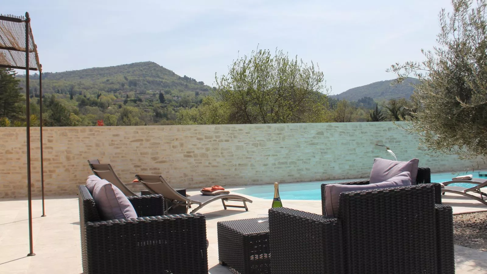 Le Mistral-Terrace balcony