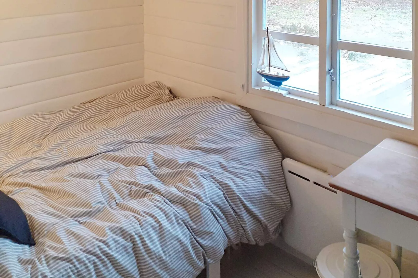 5 person holiday home in Vesløs-By Traum-Indoor
