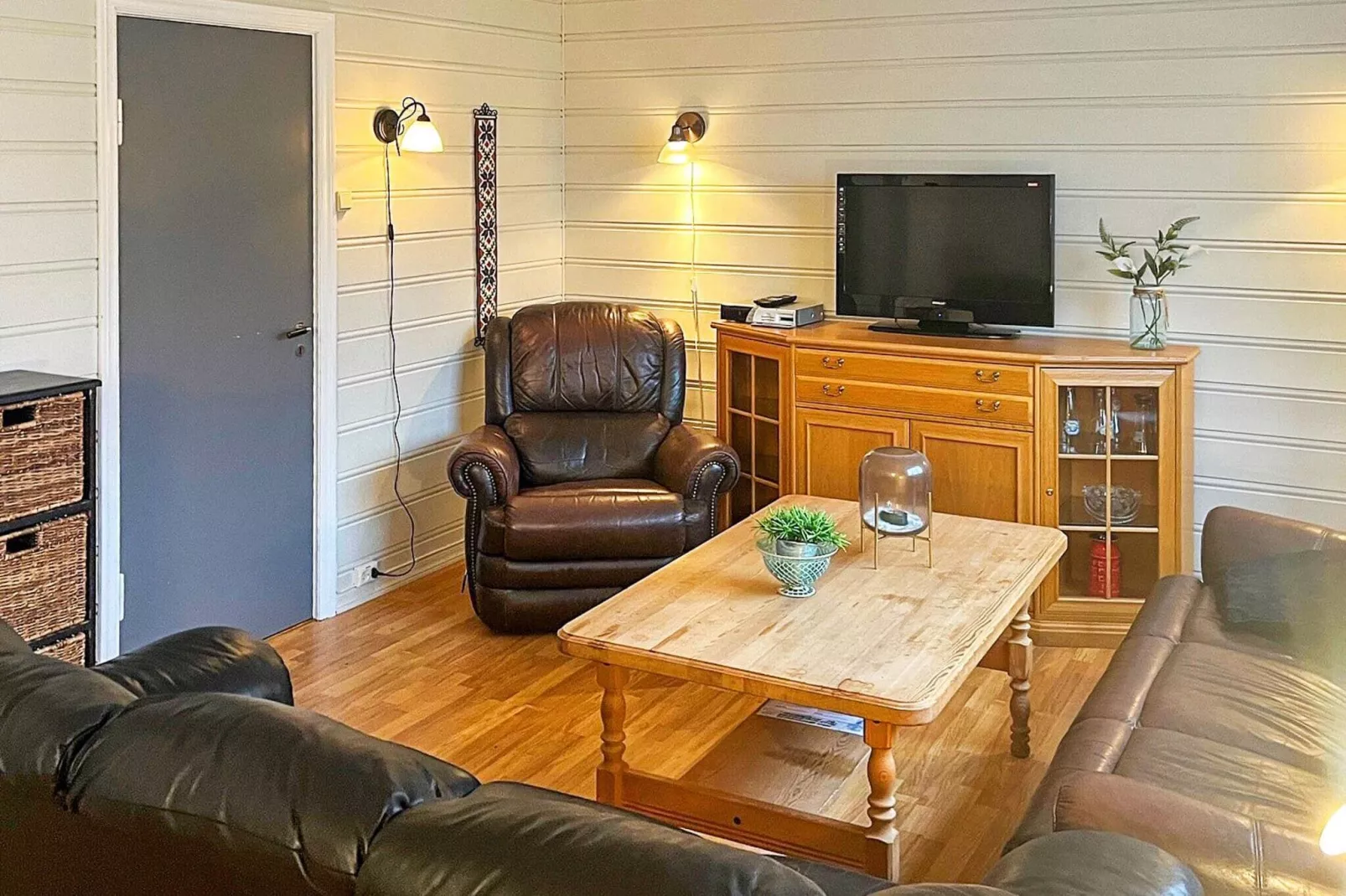 8 person holiday home in Flatraket-By Traum-Indoor