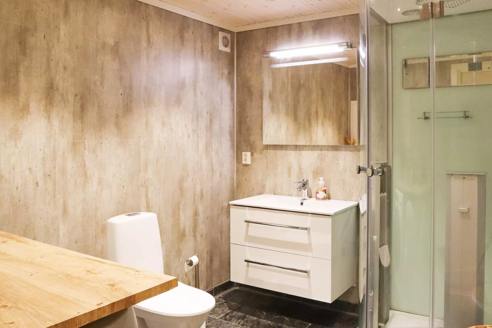 8 person holiday home in Risør-By Traum-Indoor
