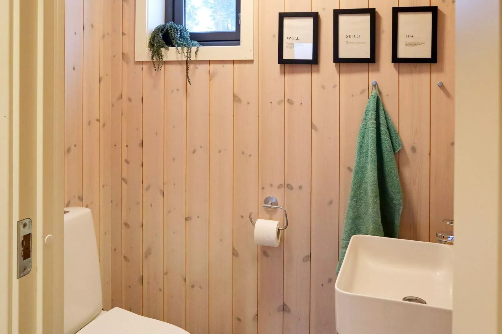 8 person holiday home in Risør-By Traum-Indoor