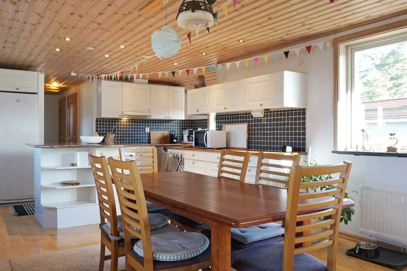 5 star holiday home in LYSEKIL-Indoor