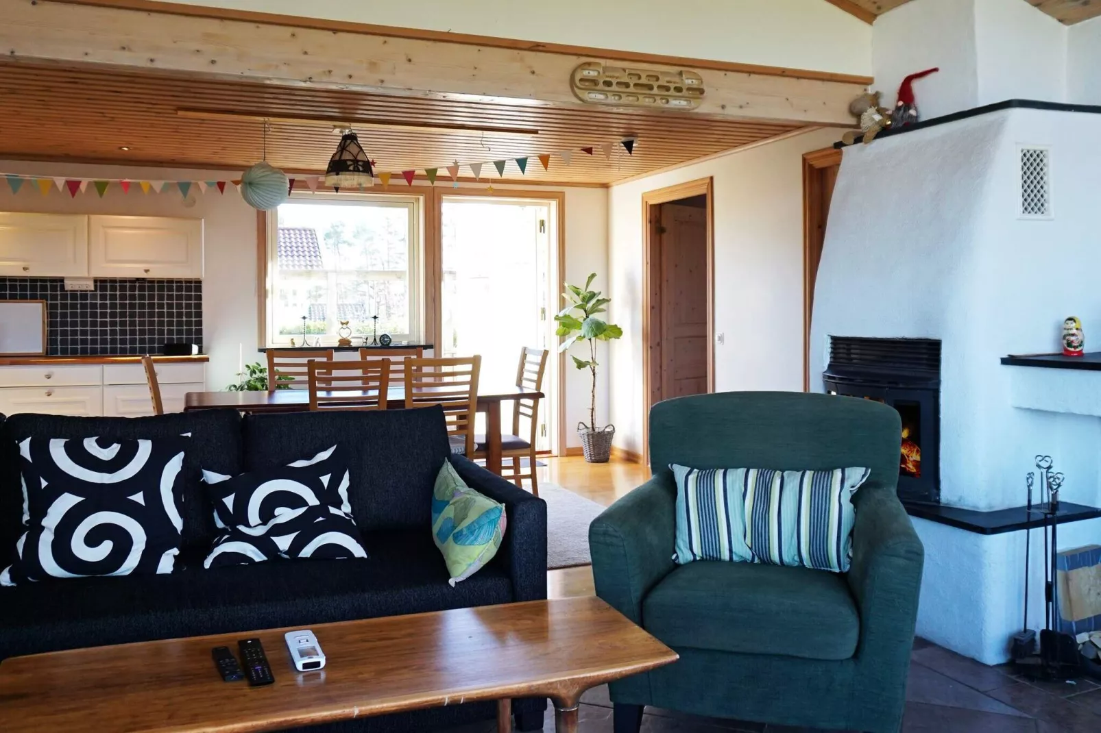 5 star holiday home in LYSEKIL-Indoor