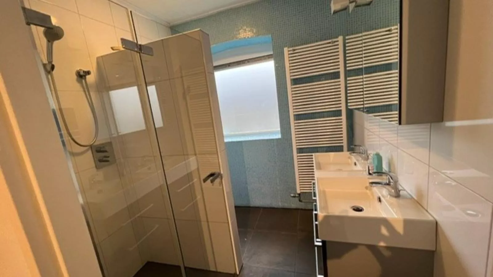 Het Grootenhuis-Bathroom