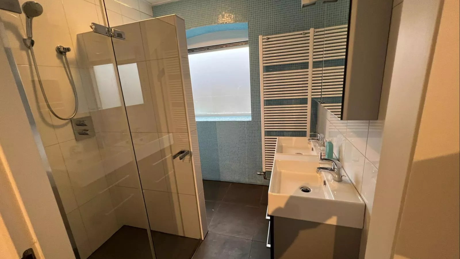 Het Grootenhuis-Bathroom