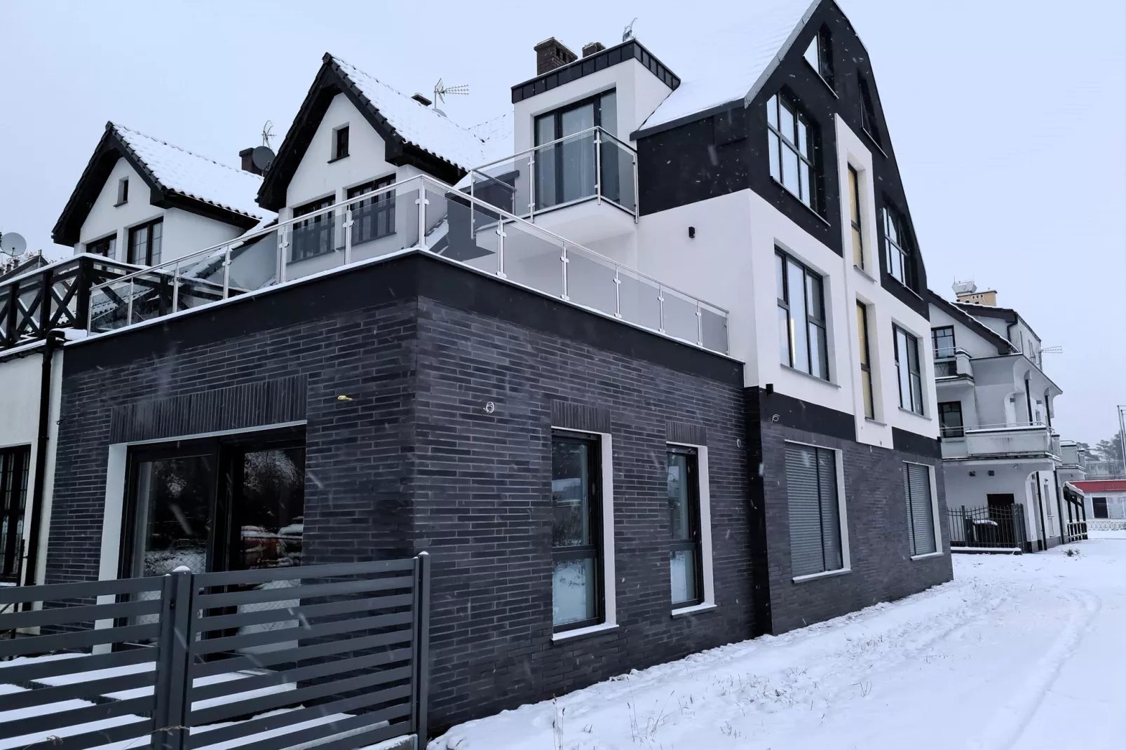 Apartament na 1 piętrze-Exterior winter
