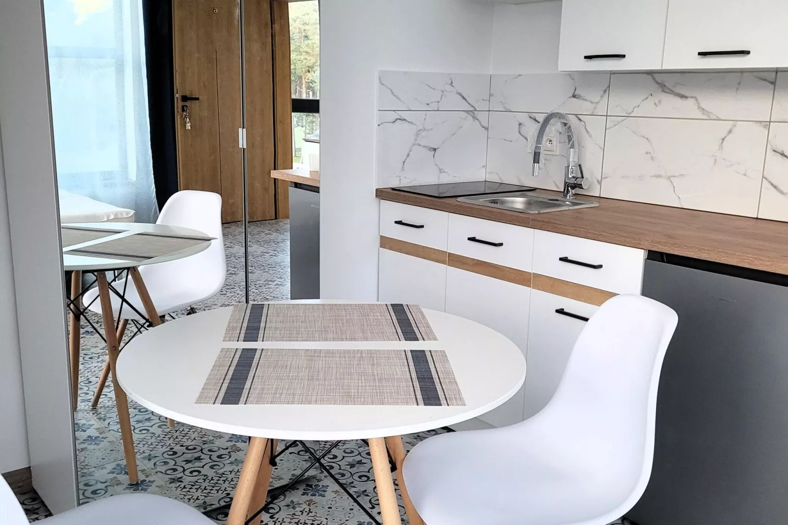 Apartament na 1 piętrze-Kitchen