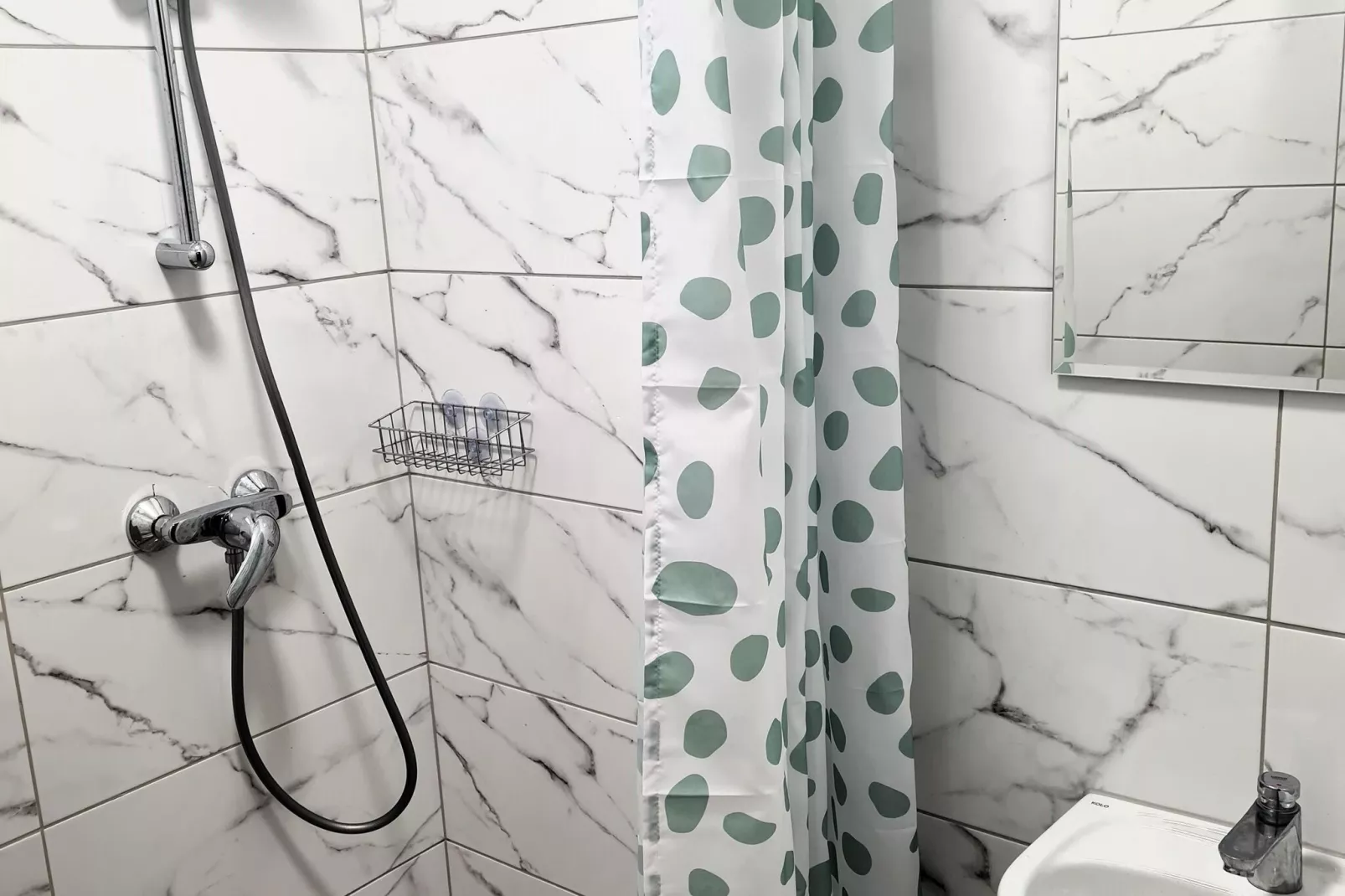 Apartament na 1 piętrze-Bathroom