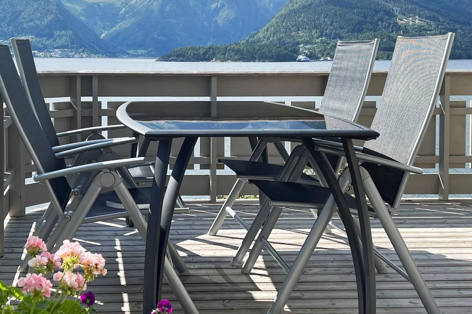 HUS NR. 2-Outdoor