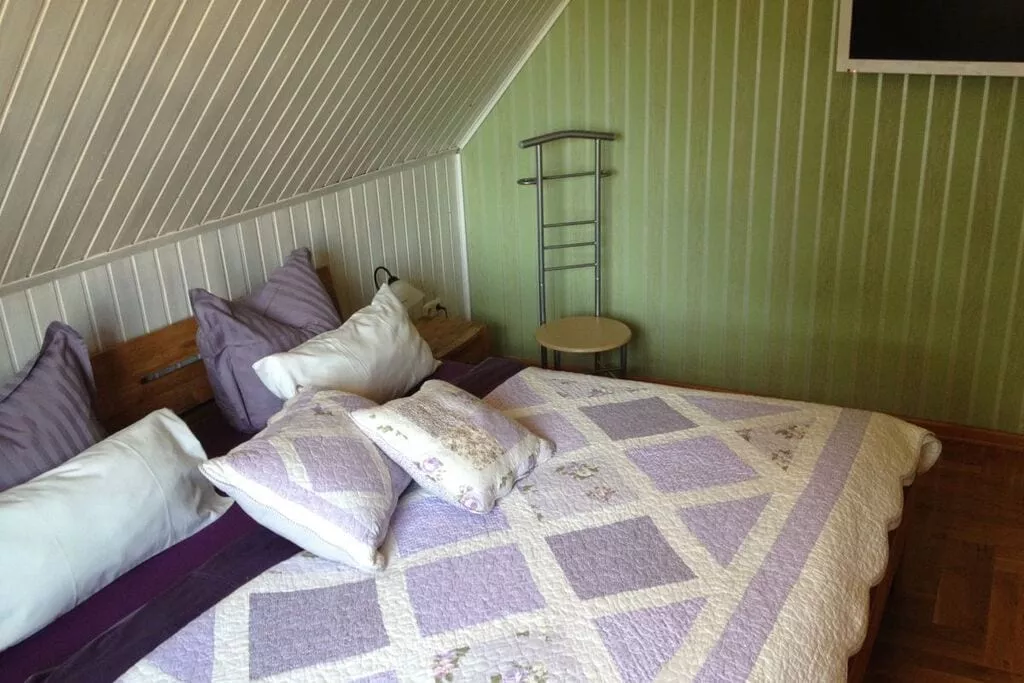 50691	-Schlafzimmer