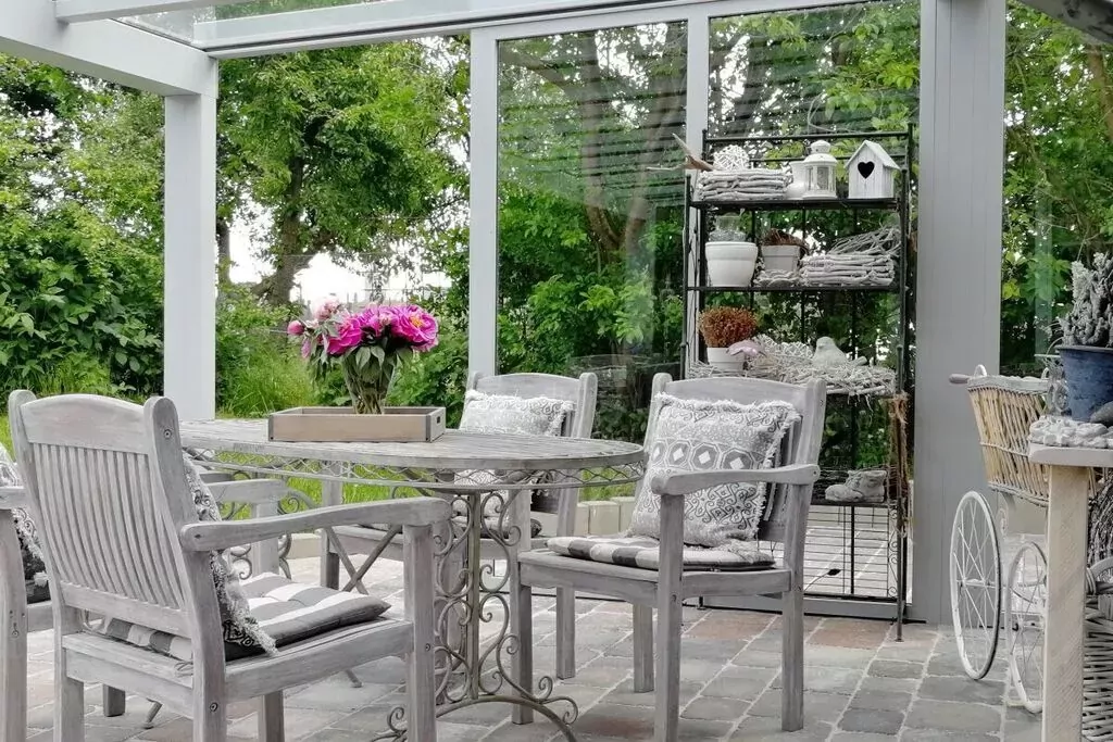 199401-Terrace
