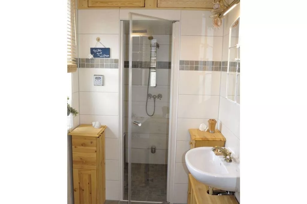 191732-Bathroom