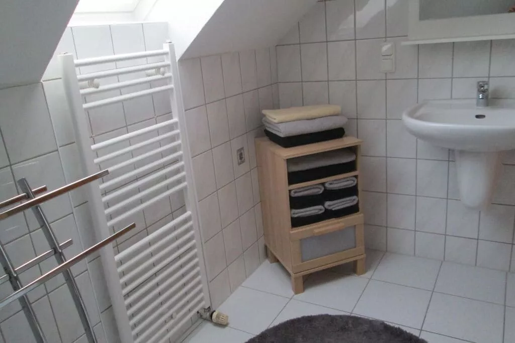 45242-Bathroom