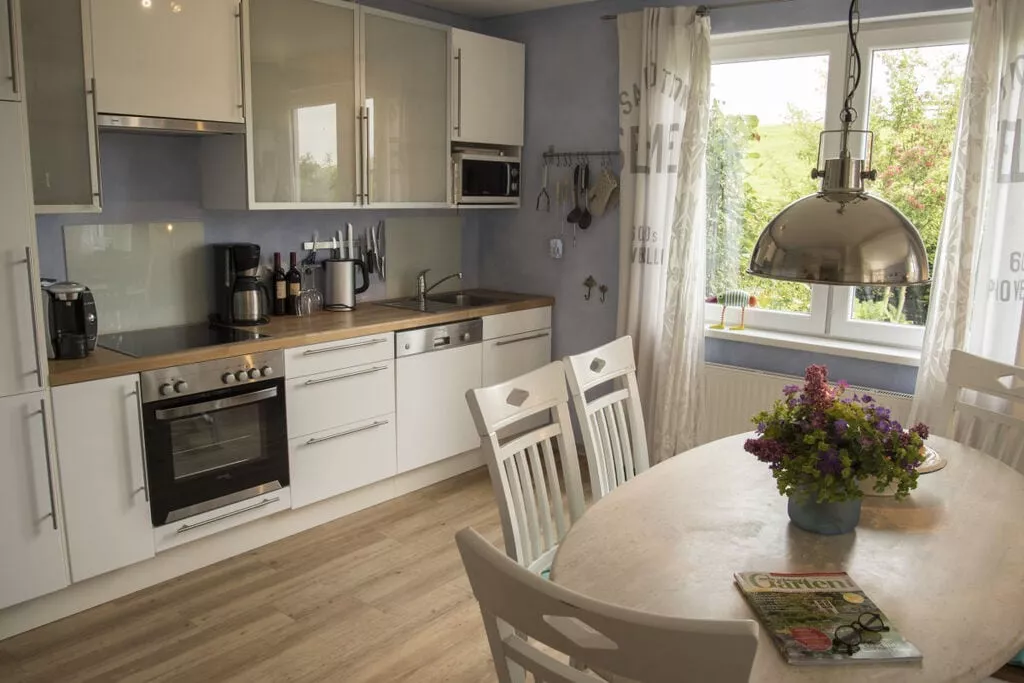 74493-Kitchen