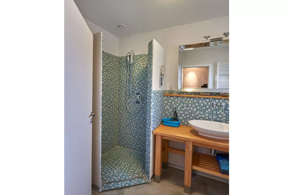 72695-Badezimmer