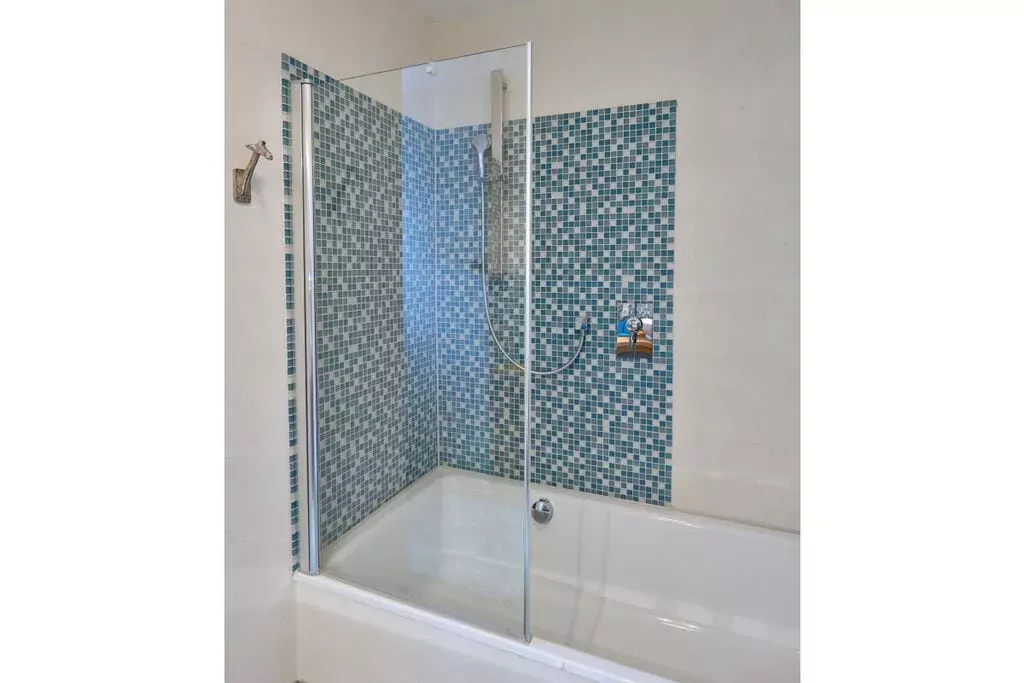 72695-Badezimmer