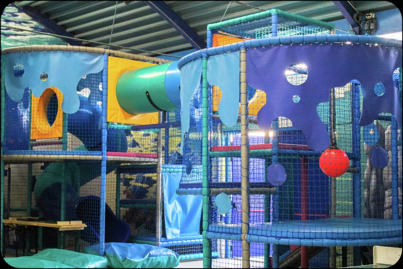 Villapark de Paardekreek 3-Park facilities